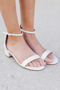 Girls: The Cindy White Heels