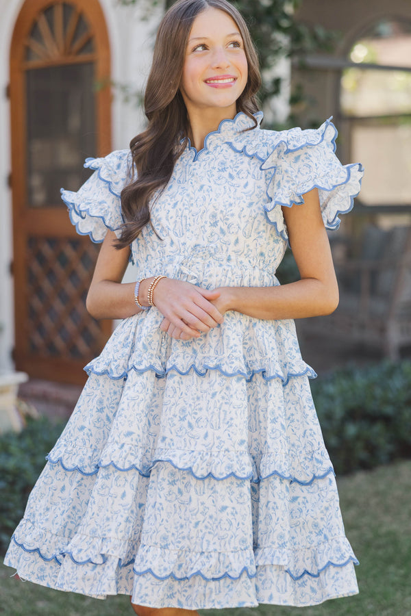 Girls: The Tatum Light Blue Toile Scalloped Midi Dress, (8/10) - The Mint Julep Boutique