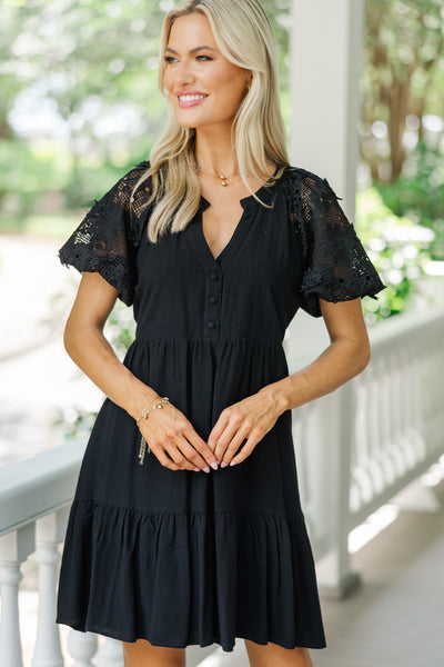 The Traveler Black Lace Dress – Shop the Mint