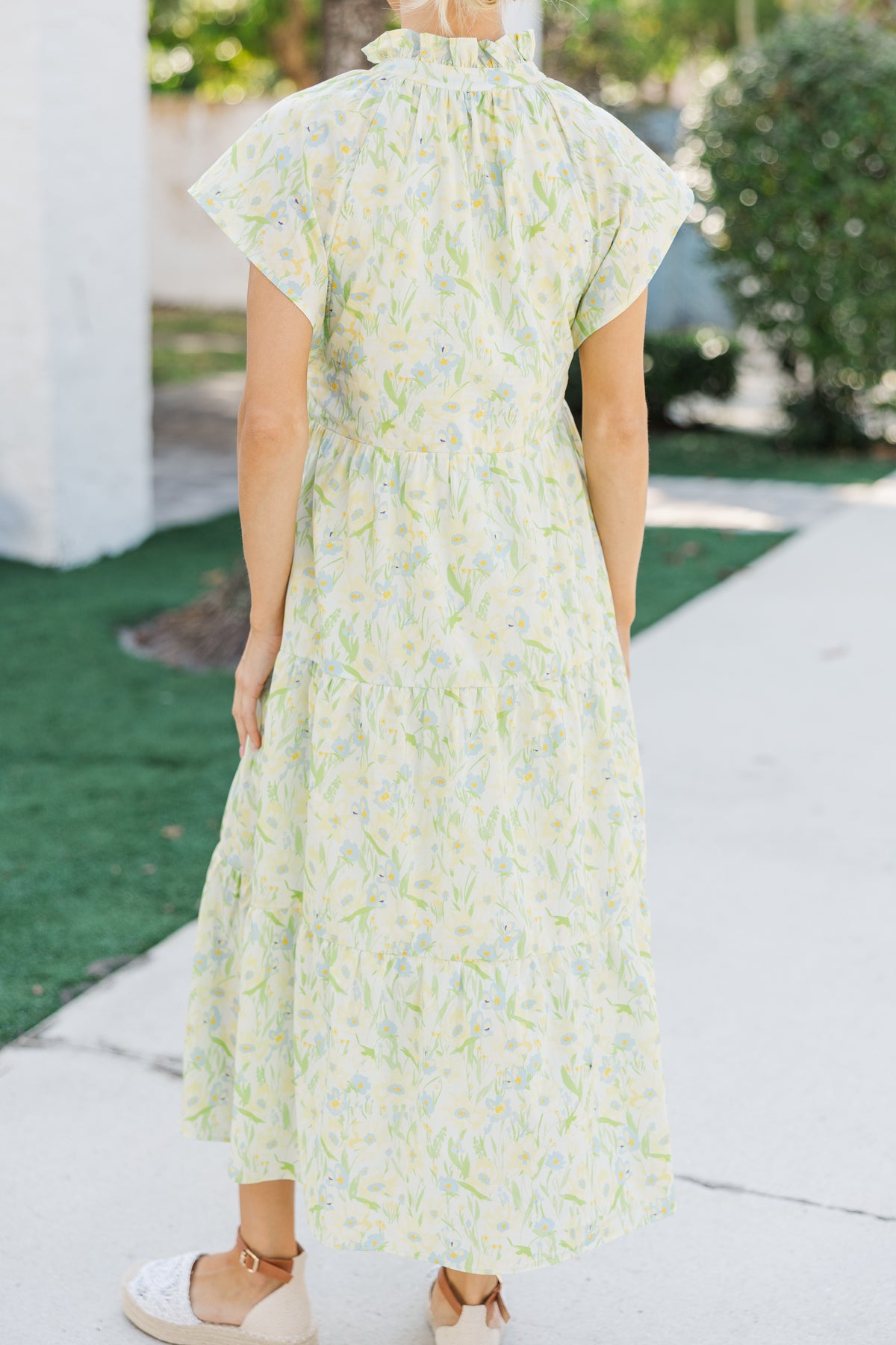 In Your Dreams Yellow Floral Midi Dress – Shop the Mint