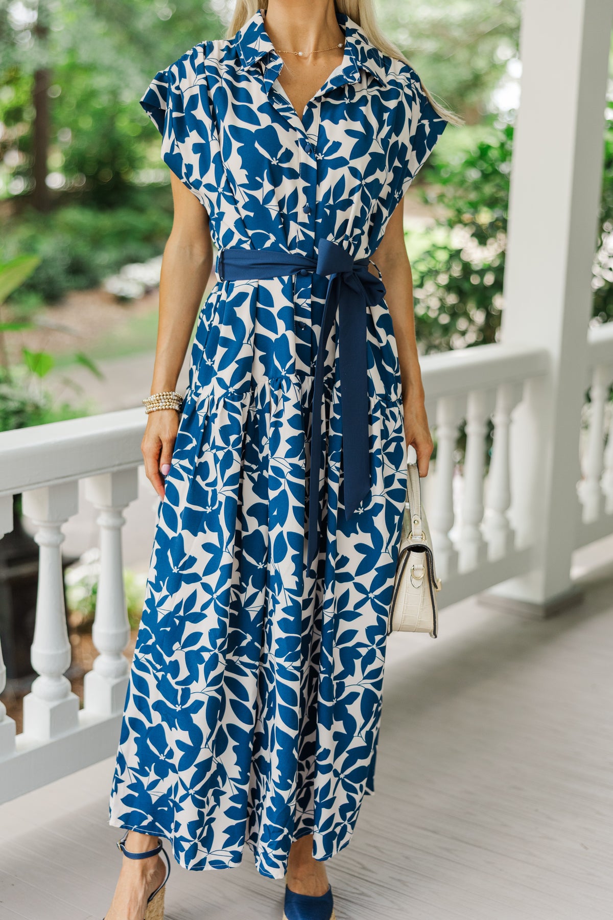 Feeling Inspired Navy Blue Floral Maxi Dress – Shop the Mint