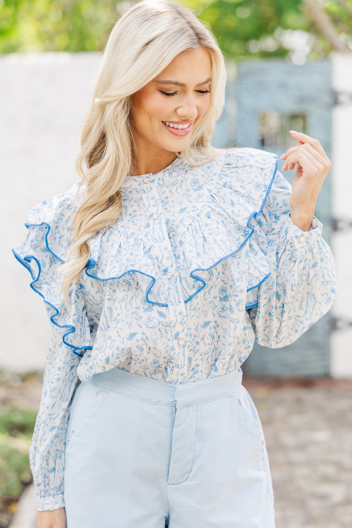 It's All Possible Light Blue Toile Button Down Blouse – Shop the Mint