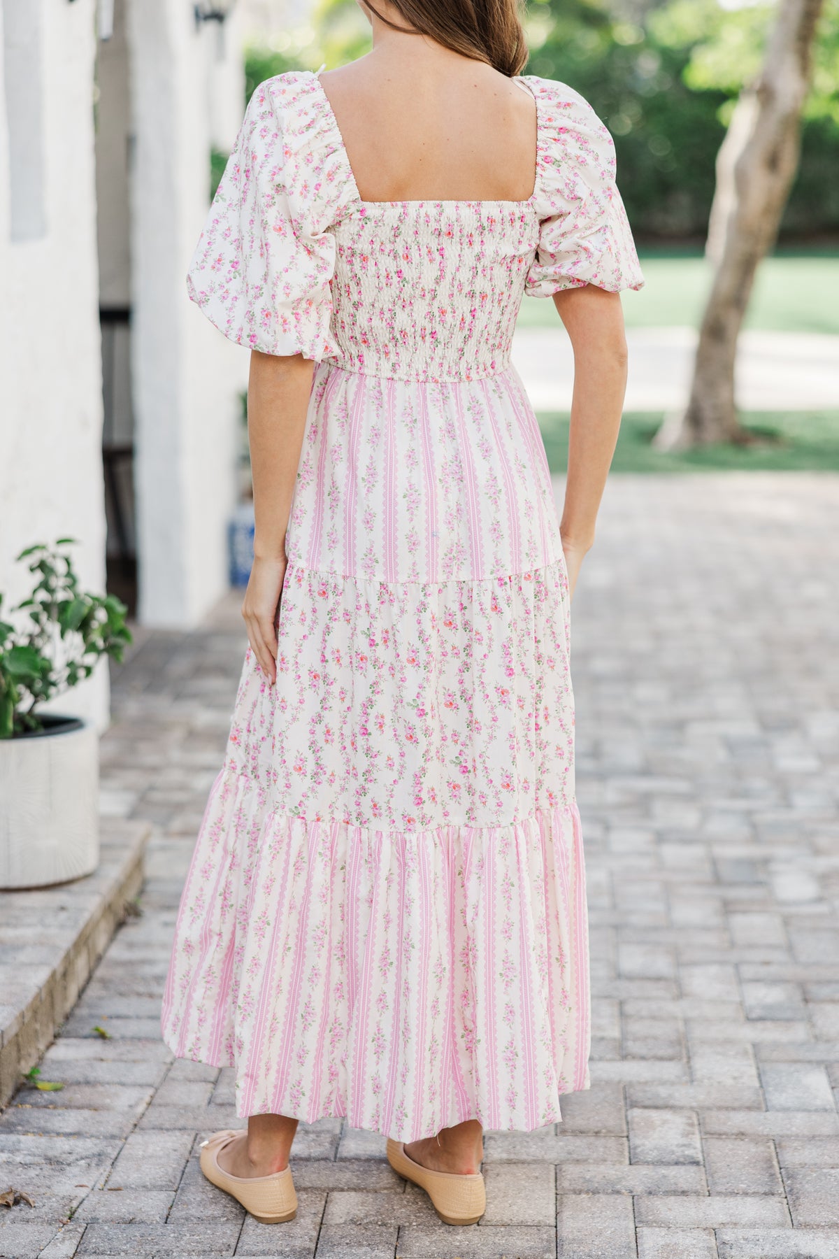 The Meadow Pink Ditsy Floral Midi Dress – Shop the Mint