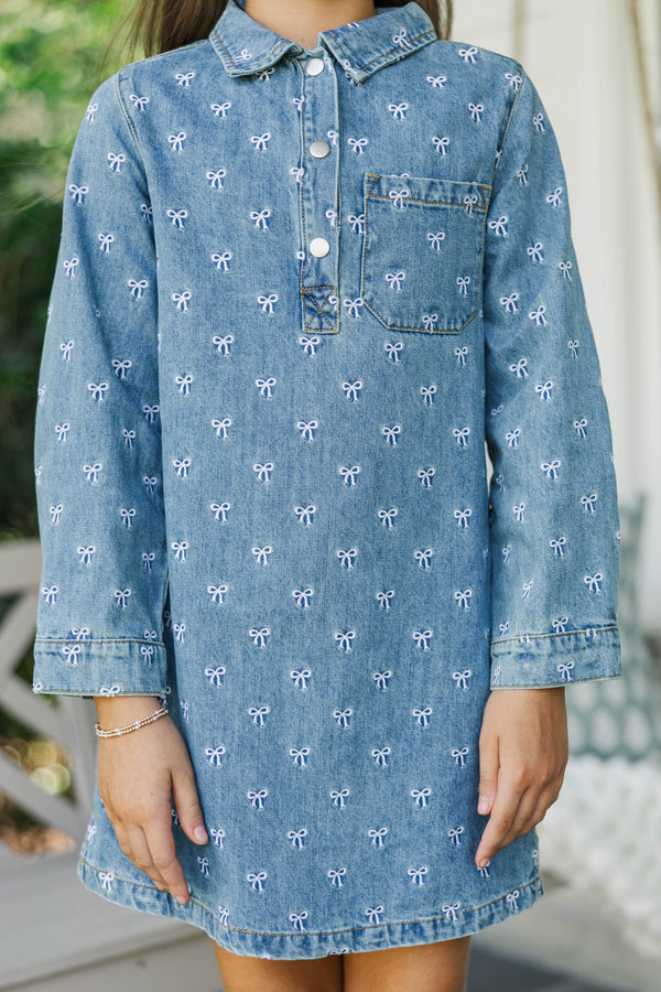Girls: Sweet As Can Be Denim Bow Print Dress