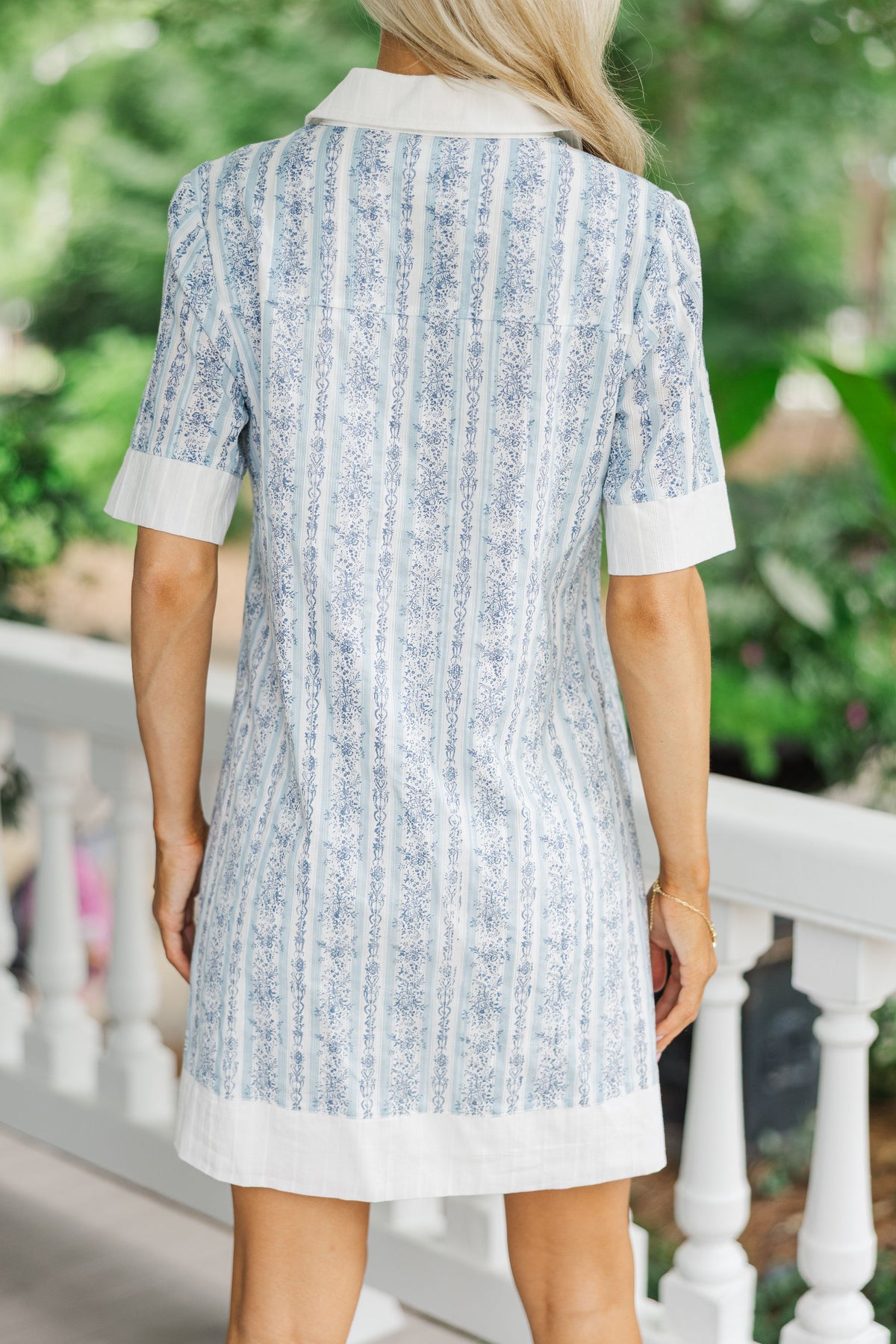 Make Your Day Light Blue Floral Shift Dress – Shop the Mint