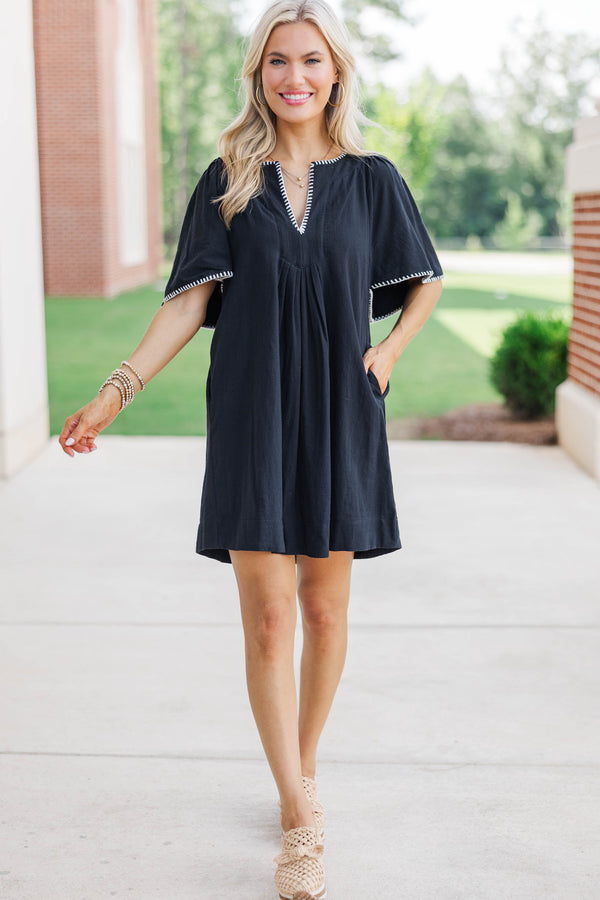 Just A Theory Black & White Contrast Cotton Dress – Shop the Mint