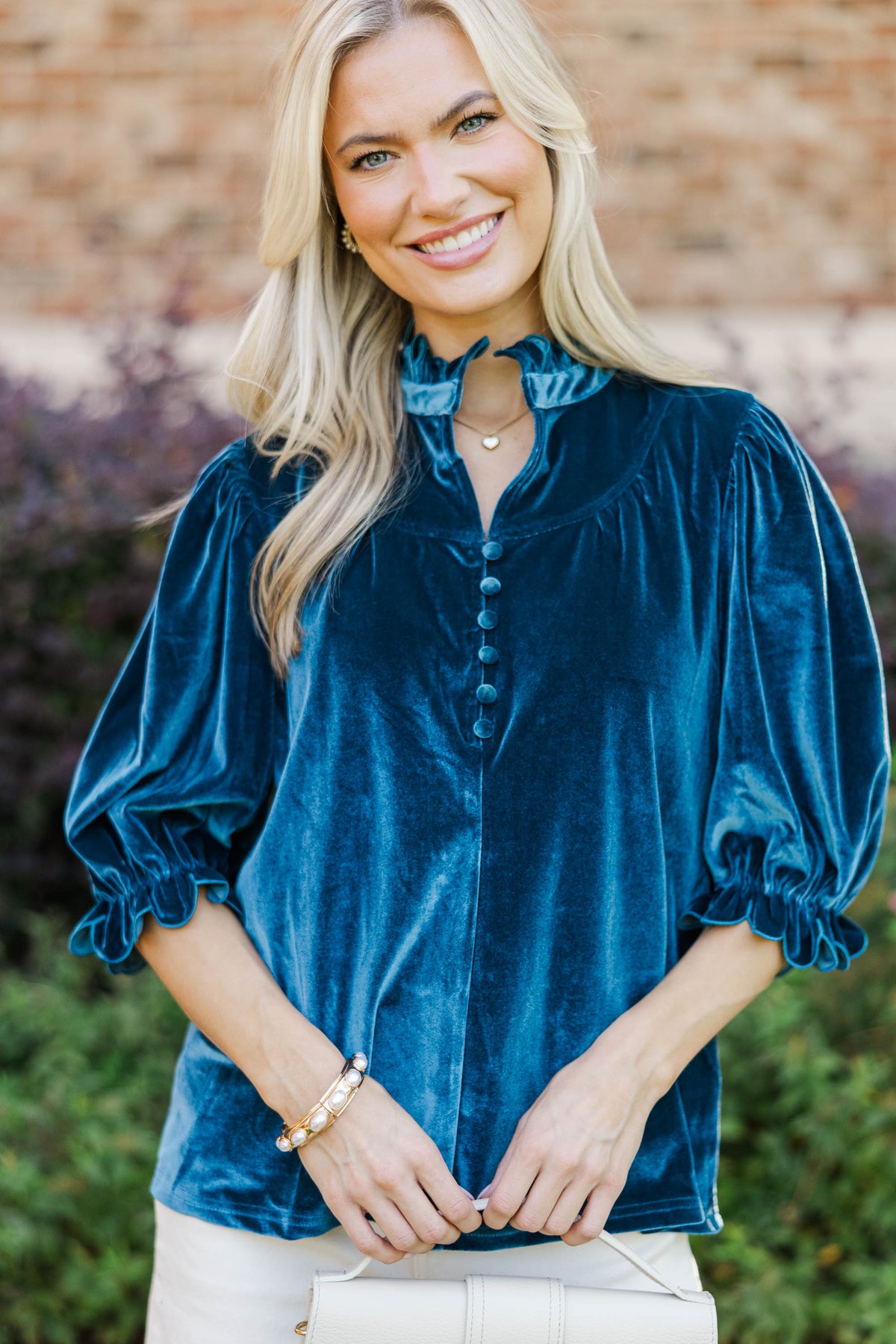 Keep It Up Teal Velvet Ruffled Blouse – Shop the Mint
