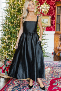 Chic On Repeat Black A-Line Midi Dress