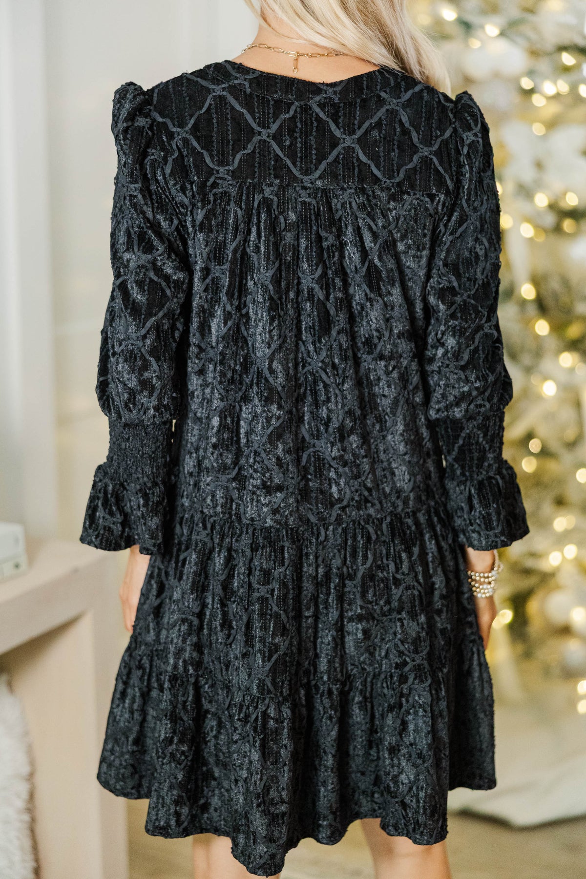 In Your Happy Place Black Velvet Textured Dress – Shop the Mint