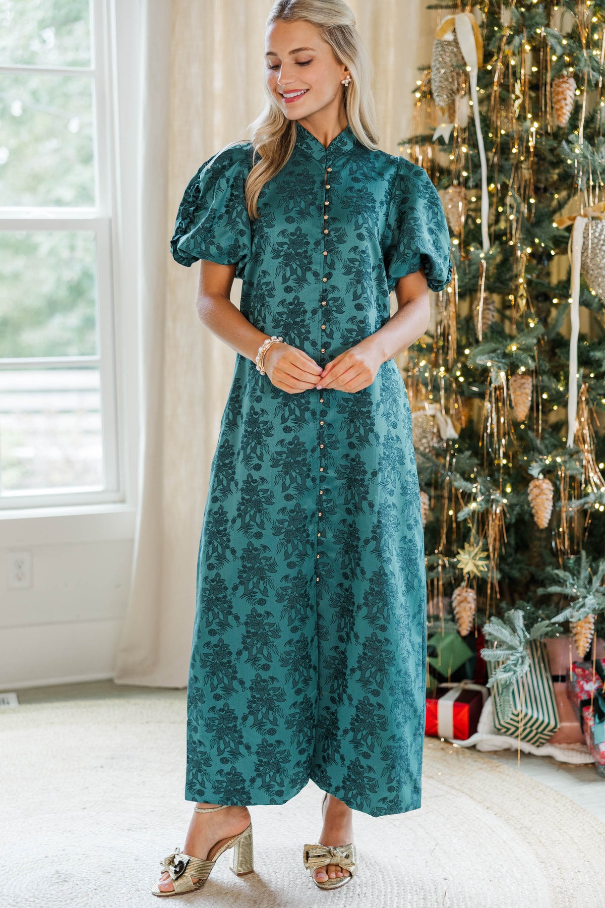 emerald green brocade dress Listen To Me Midi – Shop the Mint Color:light lavender Configurable Sku:TOU1TND Crepe Simple Wedding dress Silk brocade fabric Square Neckline Back Style