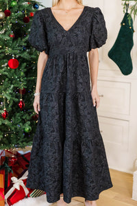 Effortless Glow Black Jaquard Maxi Dress