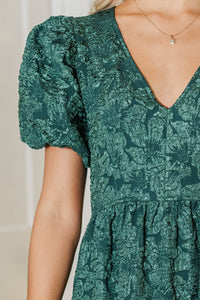 Effortless Glow Emerald Jaquard Maxi Dress