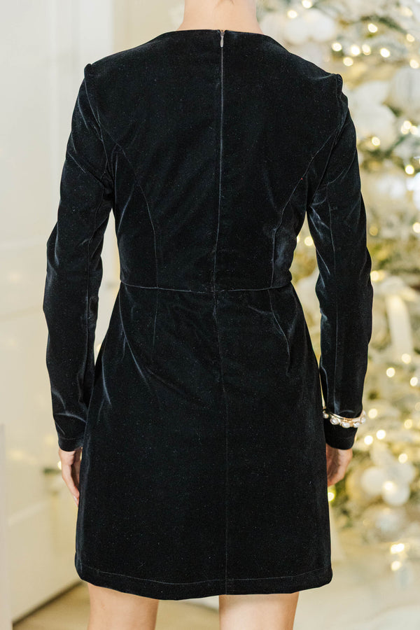 The Haley Black Velvet Dress
