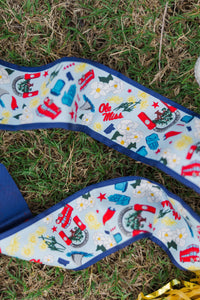 Saturday Silks: Knot Your Average Blue Purse Scarf