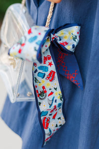 Saturday Silks: Knot Your Average Blue Purse Scarf