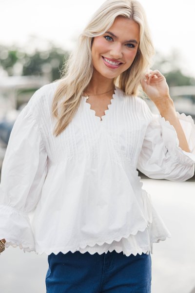 The Anna Marie White Pleated Blouse