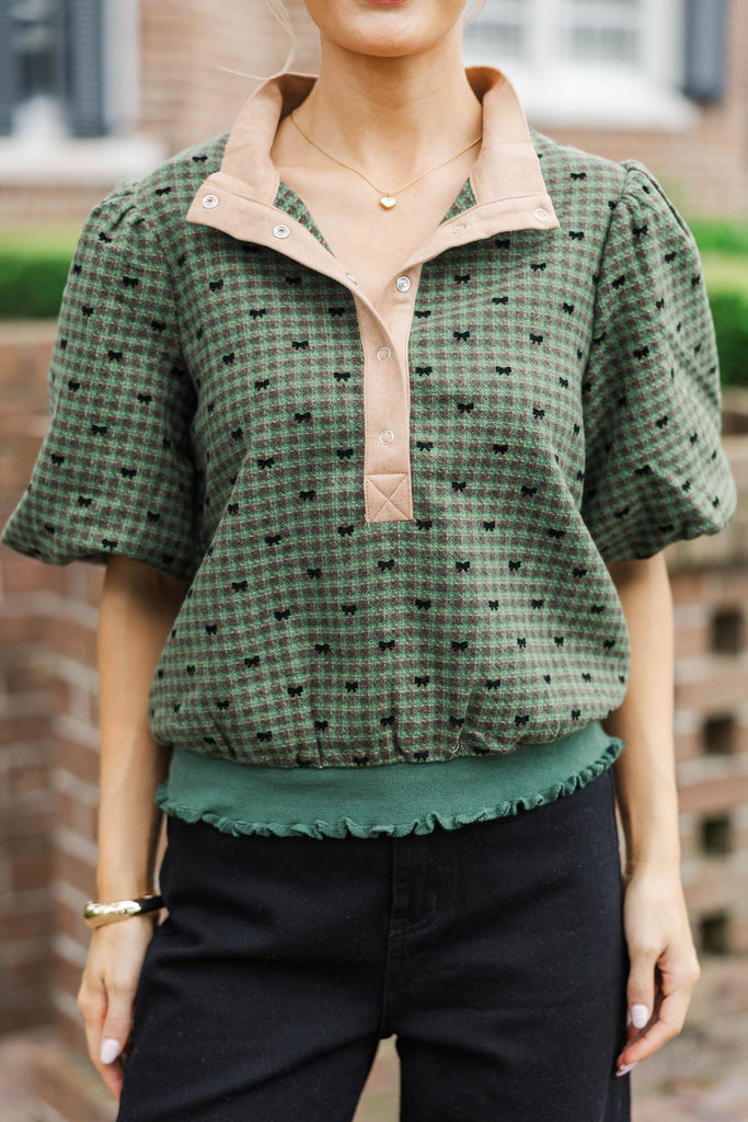 Threaded Thoughts Green Bow Print Blouse – Shop the Mint