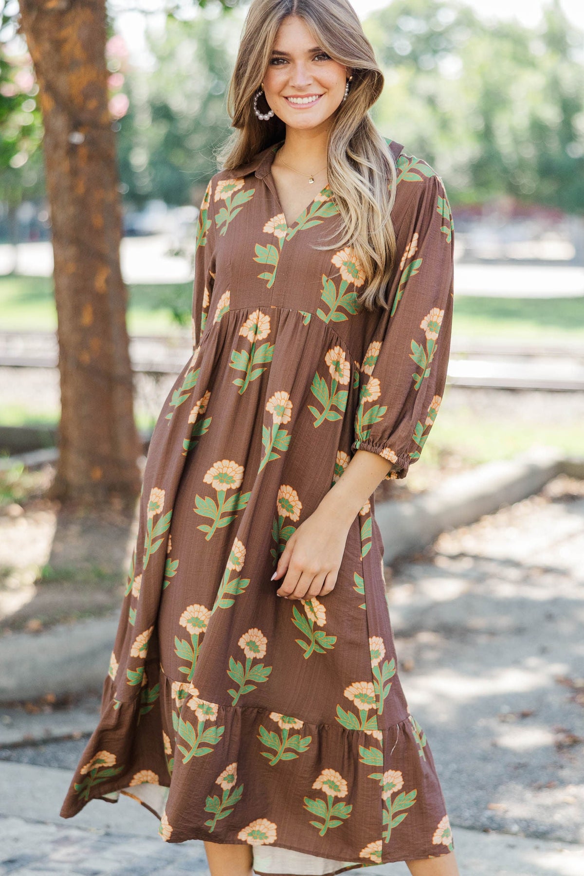 A Forever Favorite Brown Floral Midi Dress – Shop the Mint