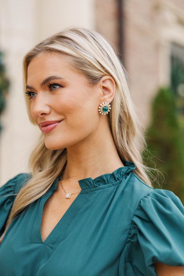 Season’s Gleaming Emerald Earrings