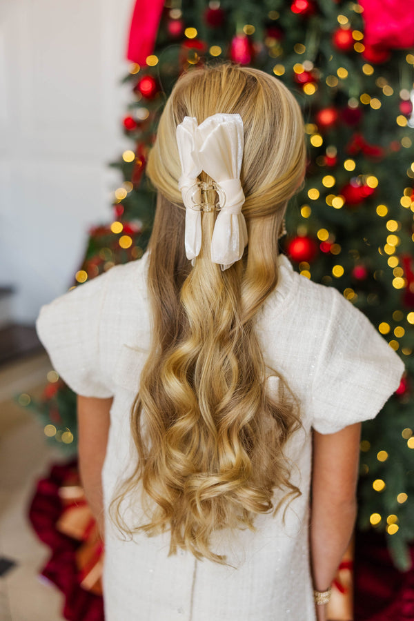 Girls: The Rylee Cream Bow Claw Clip