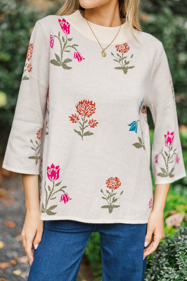 Soft Focused Cream Medallion Sweater