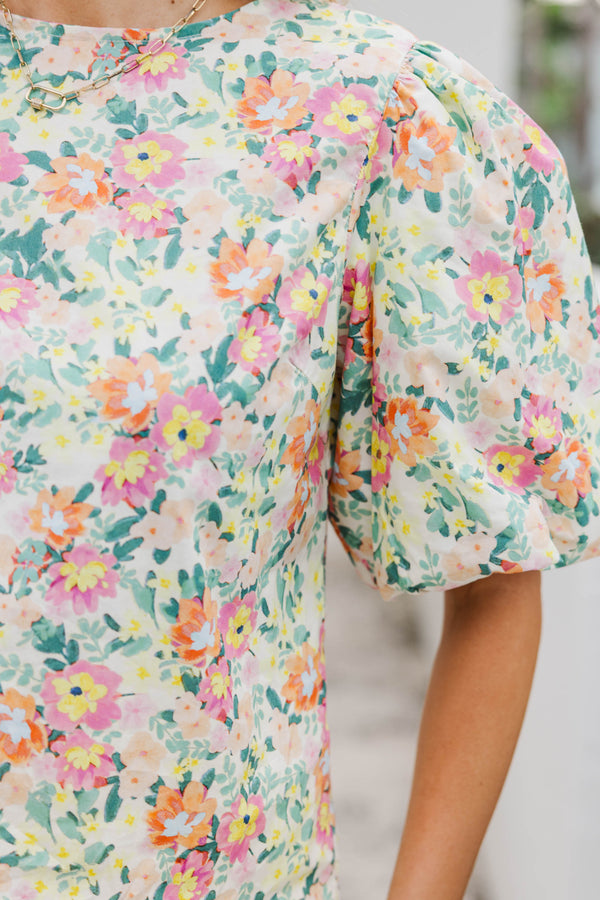 Weekend In The Sun Cream Floral Blouse