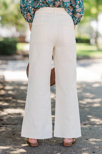 Going Strong Cream Cropped Jeans