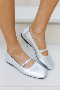 Downtown Darling Silver Flats