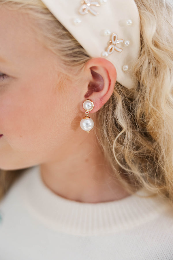 Girls: In Your Thoughts Pearl Drop Earrings