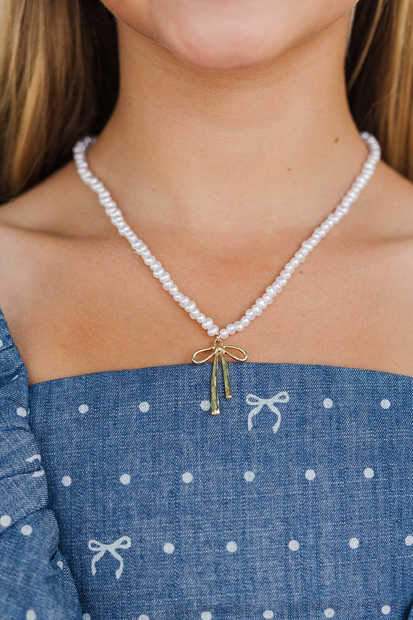Girls: Pretty Little Pearl Bow Necklace