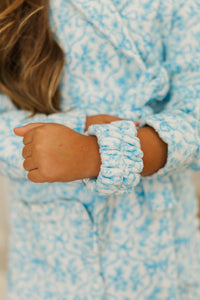 Girls: The Self Care Light Blue Terry Cloth Headband And Wristlet Set