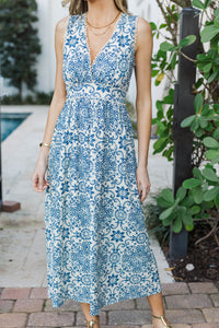 Everyday Pretty Blue Floral Midi Dress