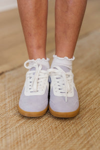 Girls: Subtle Statement Lavender Shimmer Sneaker