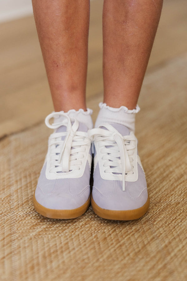Girls: Subtle Statement Lavender Shimmer Sneaker