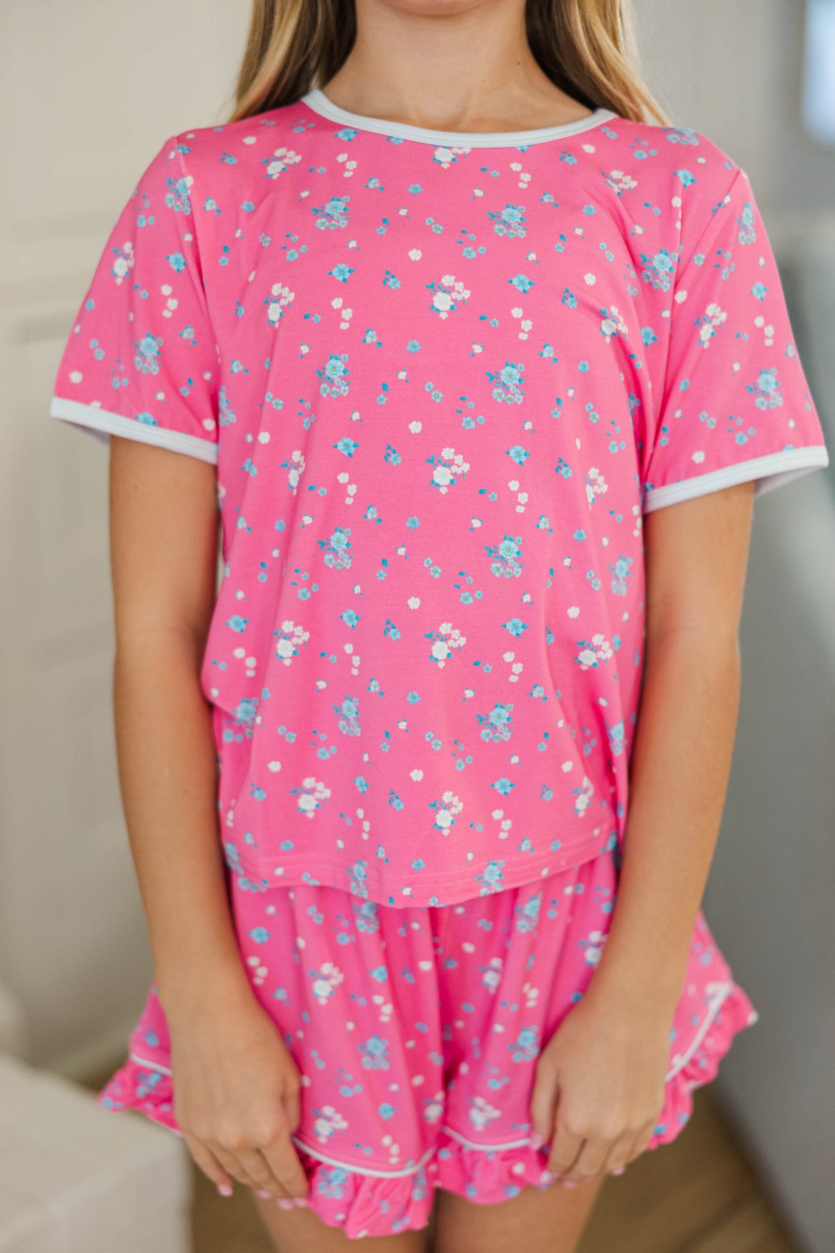Girls: All Snuggled Up Pink Ditsy Floral Lounge Set – Shop the Mint