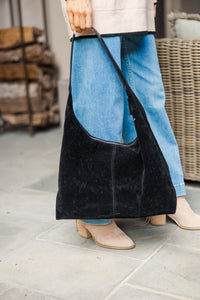 Bold Move Black Handbag