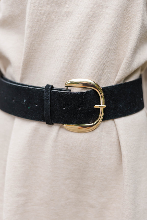 The Sleek Line Black Faux Suede Belt