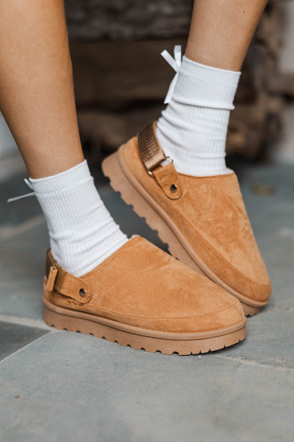 Weekend Wander Tan Booties