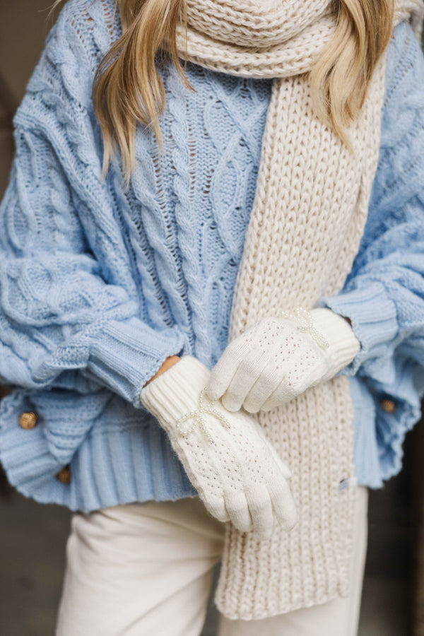 Winter's Whisper White Embellished Gloves