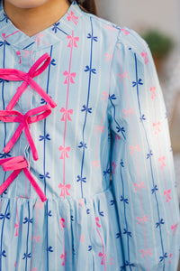 Girls: The Baileigh Light Blue Bow Print Dress