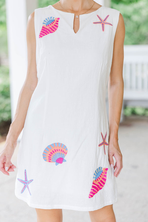 Sweet Simple And Stylish White Seashell Dress