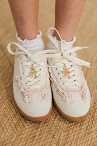 Girls: Pretty Steps Gold Bow Shoe Charm