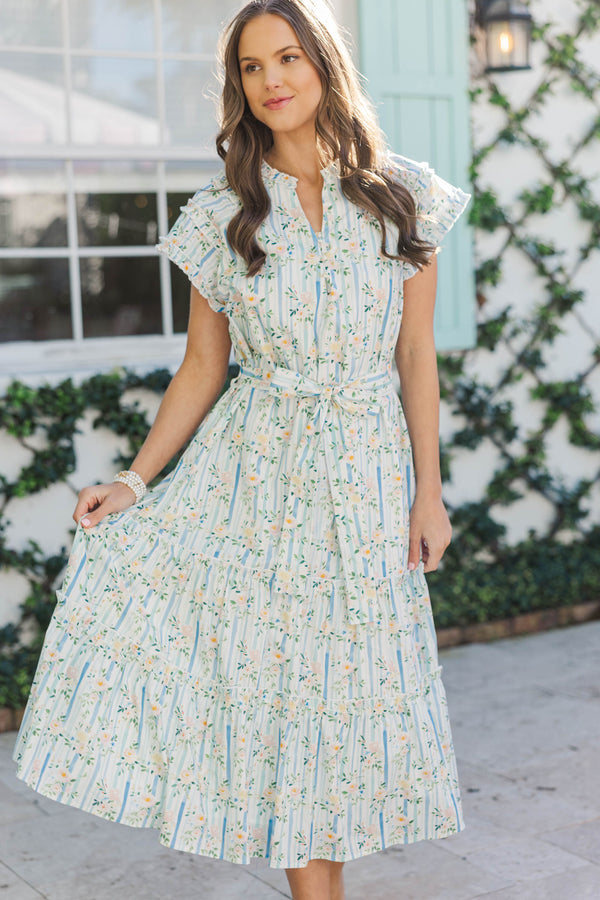 Always Flattering Light Blue Floral Midi Dress – Shop the Mint Always Flattering Light Blue Floral Midi Dress – Shop the Mint