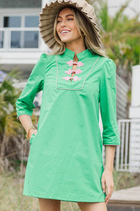 Effortless Go-To Green Shift Dress