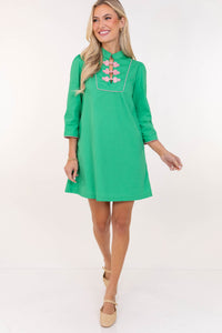 Effortless Go-To Green Shift Dress