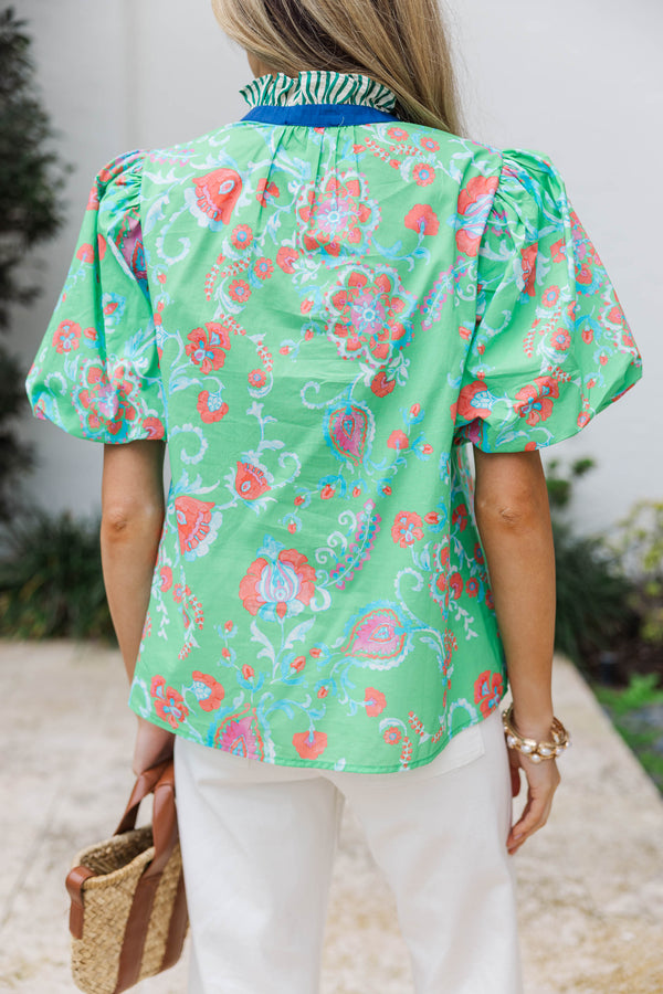 Springtime in the Grove Green Paisley Floral Top