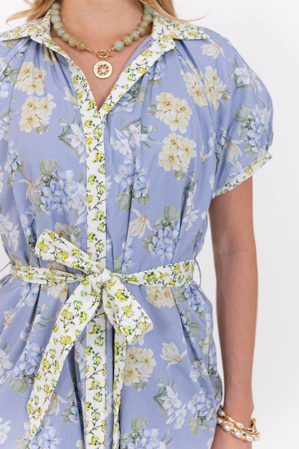 Closet Go-To Blue Floral Midi Dress