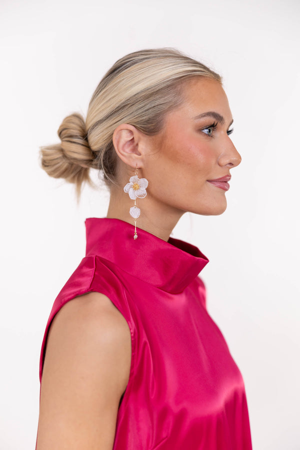 Soft Romance White Earrings
