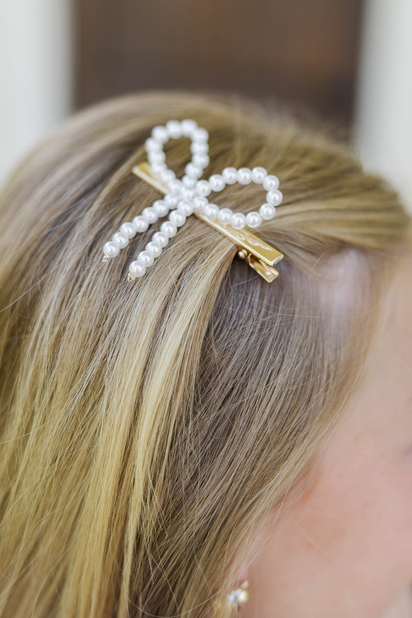 Girls: Sweet Pea Pearl Bow Hair Clip