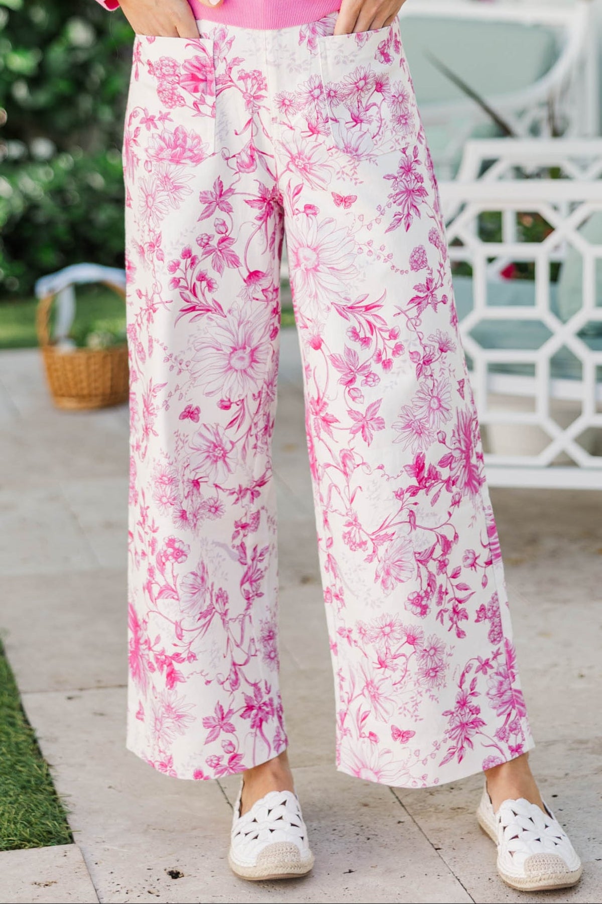 Just Feels Like Me Pink Floral Wide Leg Bottoms – Shop the Mint